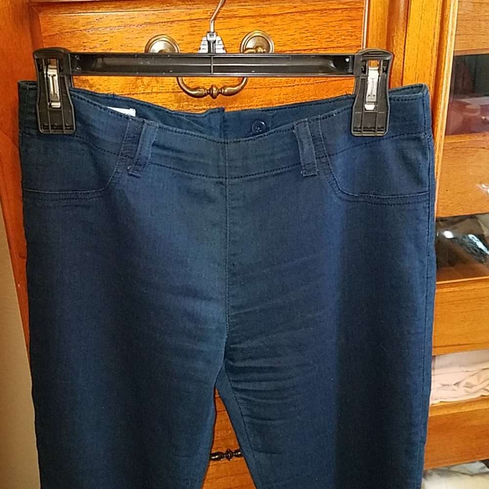 GAP 1969 rear zip Jeans - Picture 2 of 8
